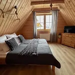 Alpesi faház & Goralski Z Jacuzzi *
