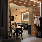 & Goralski Z Jacuzzi Alpesi faház *