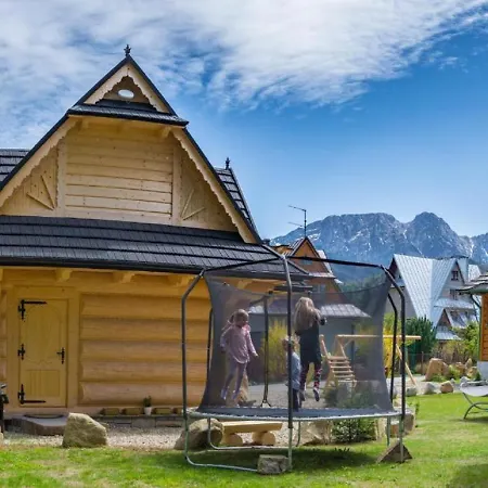 & Goralski Z Jacuzzi Chalet
