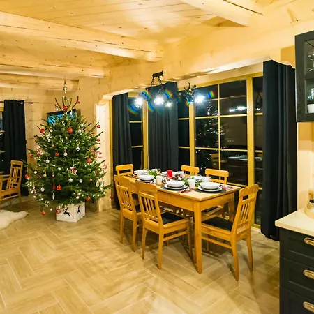 & Goralski Z Jacuzzi Alpesi faház