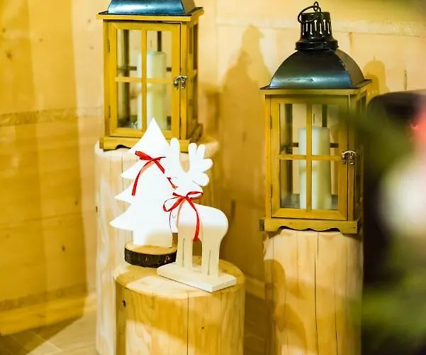 & Goralski Z Jacuzzi شاليه