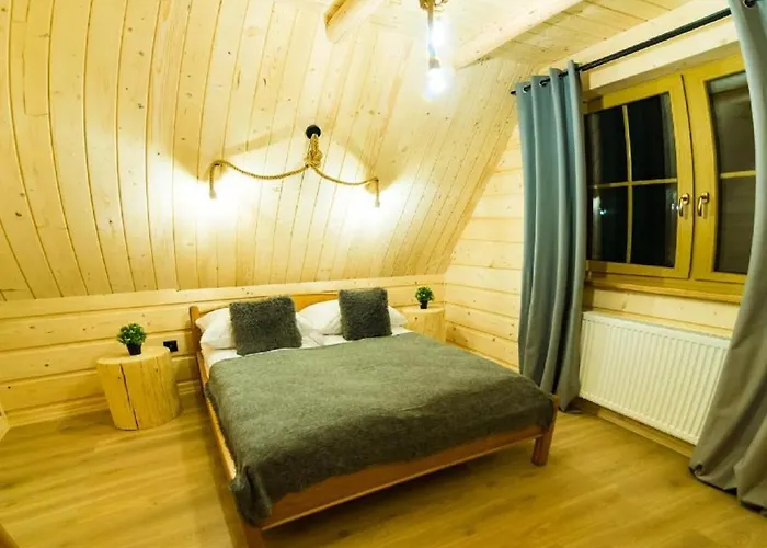 & Goralski Z Jacuzzi