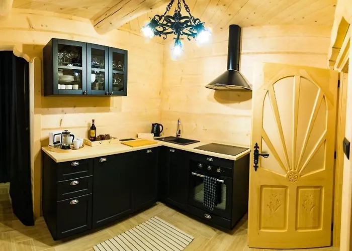 & Goralski Z Jacuzzi * كوشتيليسكا