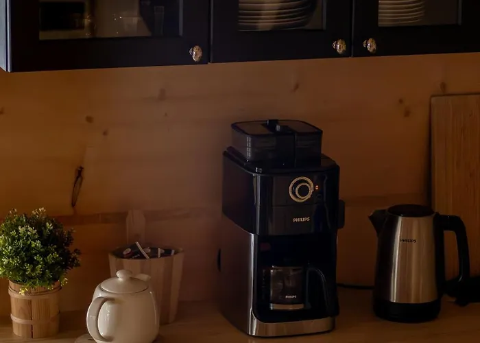 & Goralski Z Jacuzzi شاليه