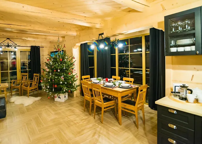 & Goralski Z Jacuzzi شاليه