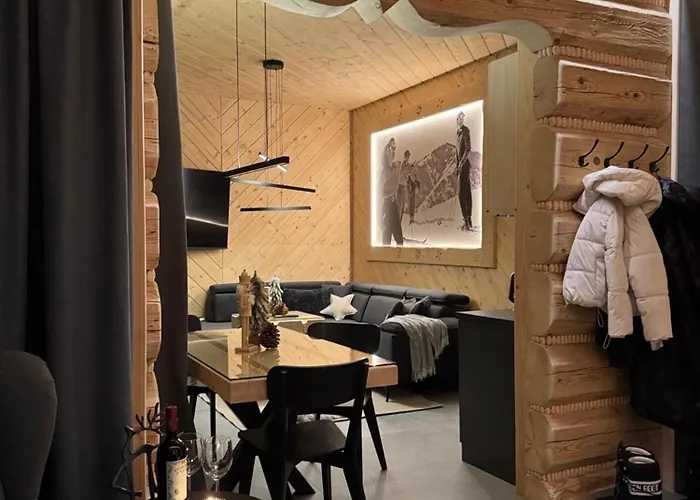 & Goralski Z Jacuzzi شاليه *